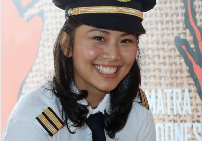 Melati Arum, Pilot yang Menerbangkan Cita-Cita Anak Perempuan Indonesia