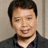 Dr. Arief Anshory Yusuf
