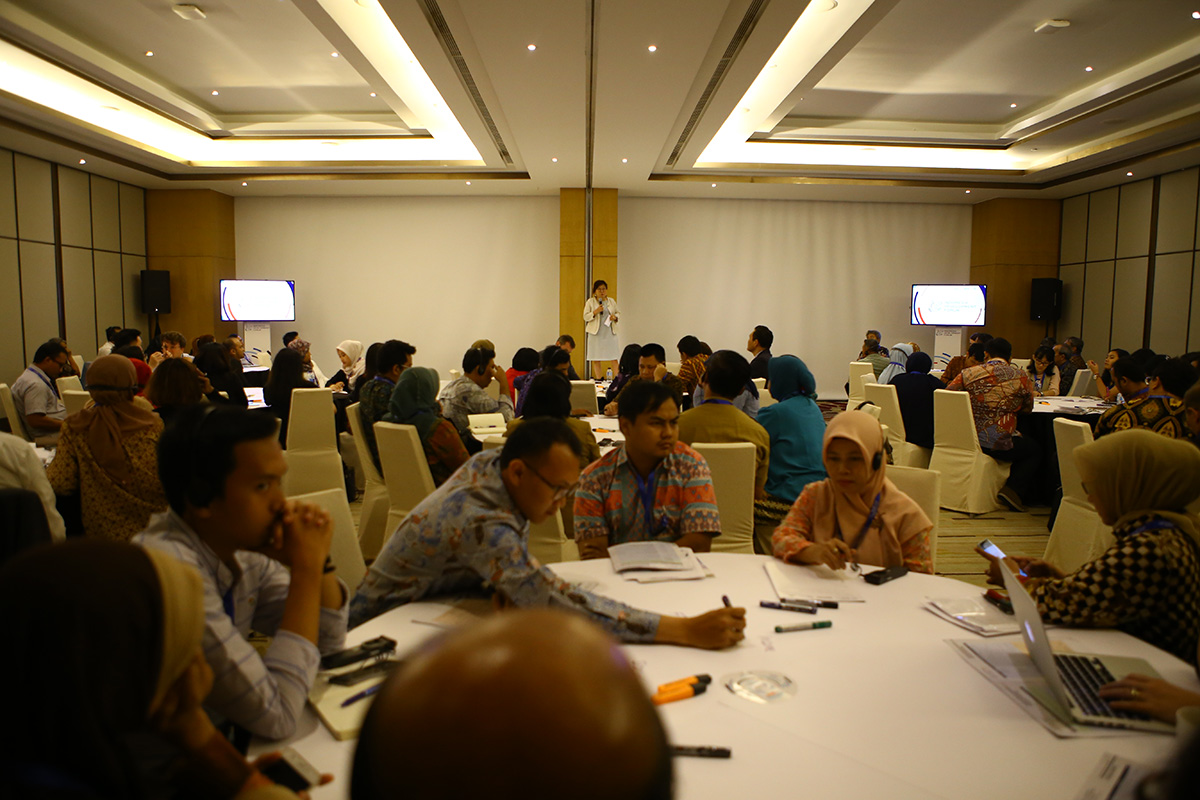 IDF 2017 : Hari Pertama - Breakout Session @ Padang Room